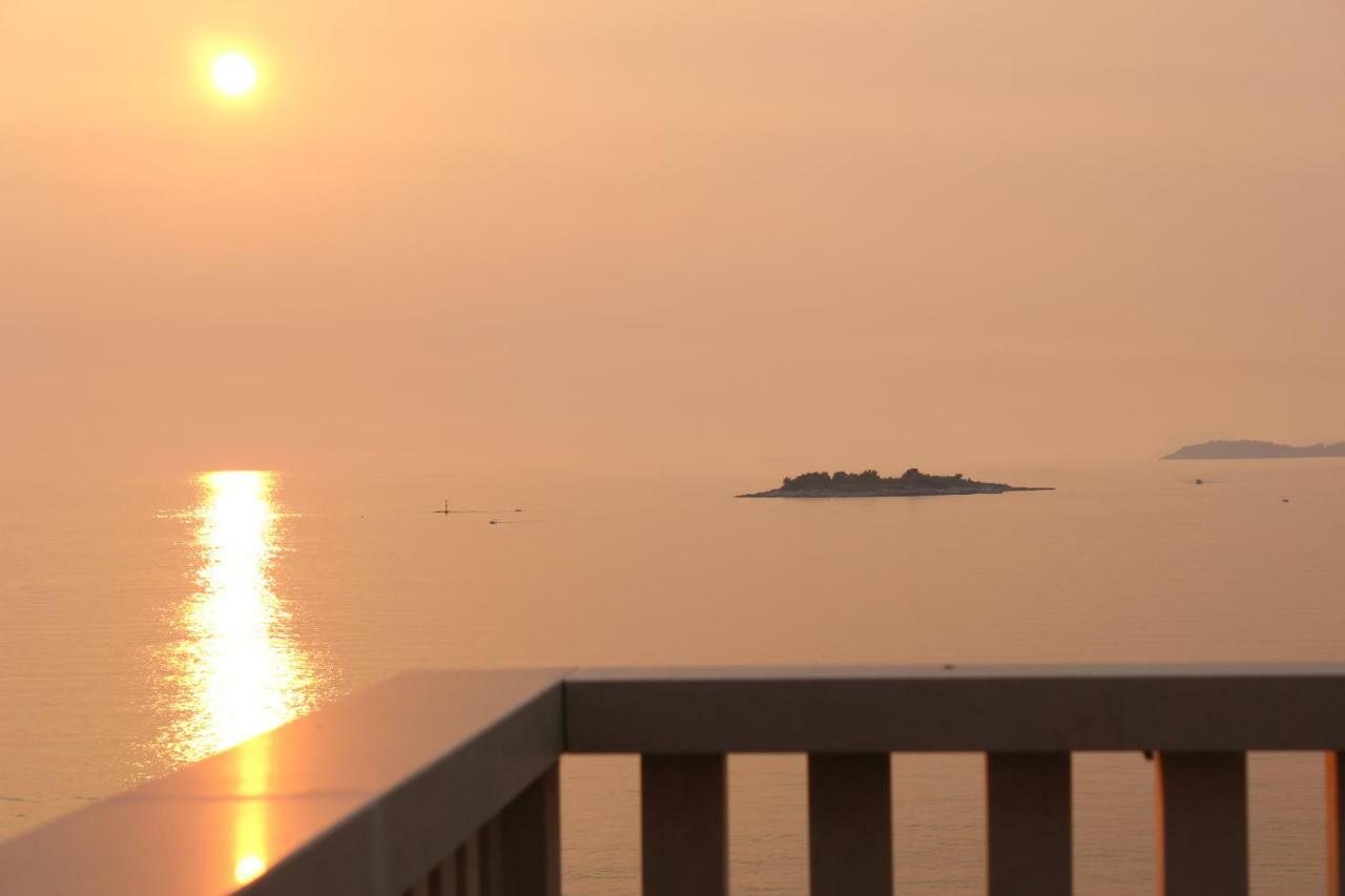 I Sassi Bianchi - West Villa ซัฟทัท ภายนอก รูปภาพ